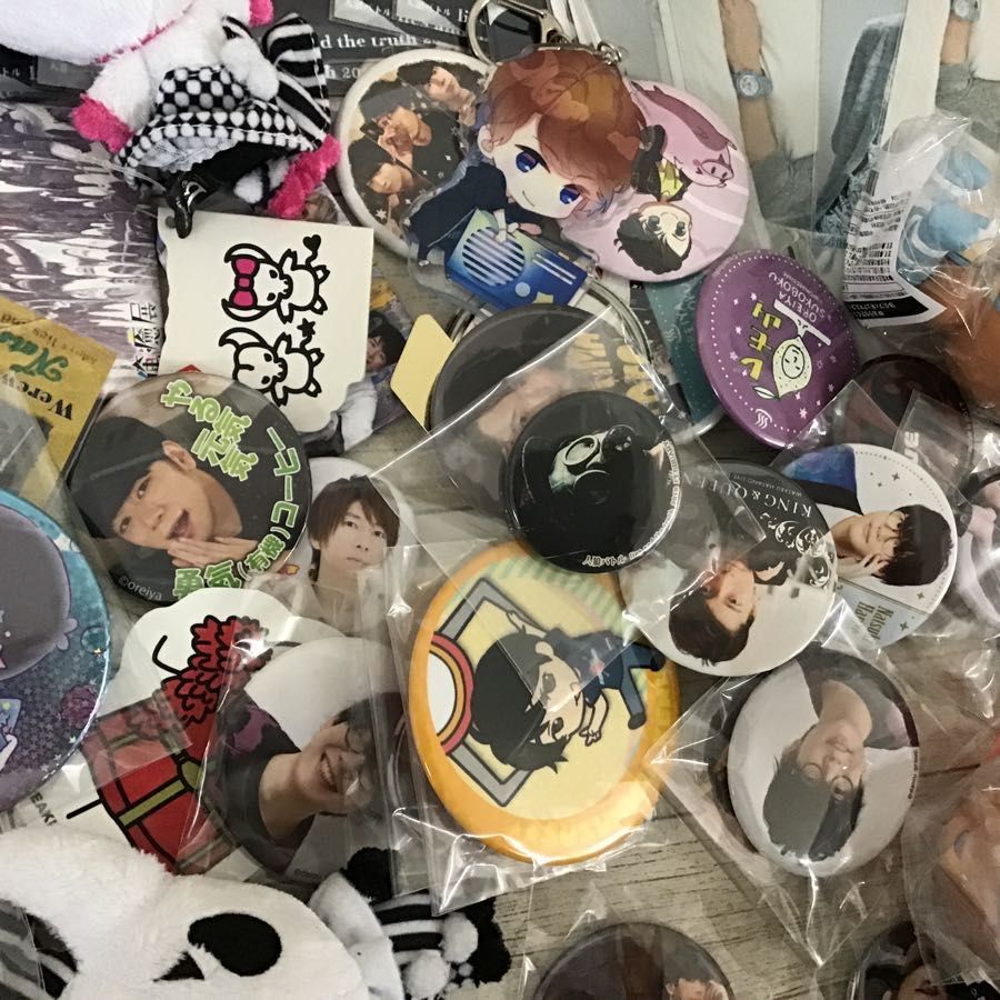 現状】 男性 声優 グッズ まとめ売り CD ブロマイド 缶バッジ 他 斉藤 