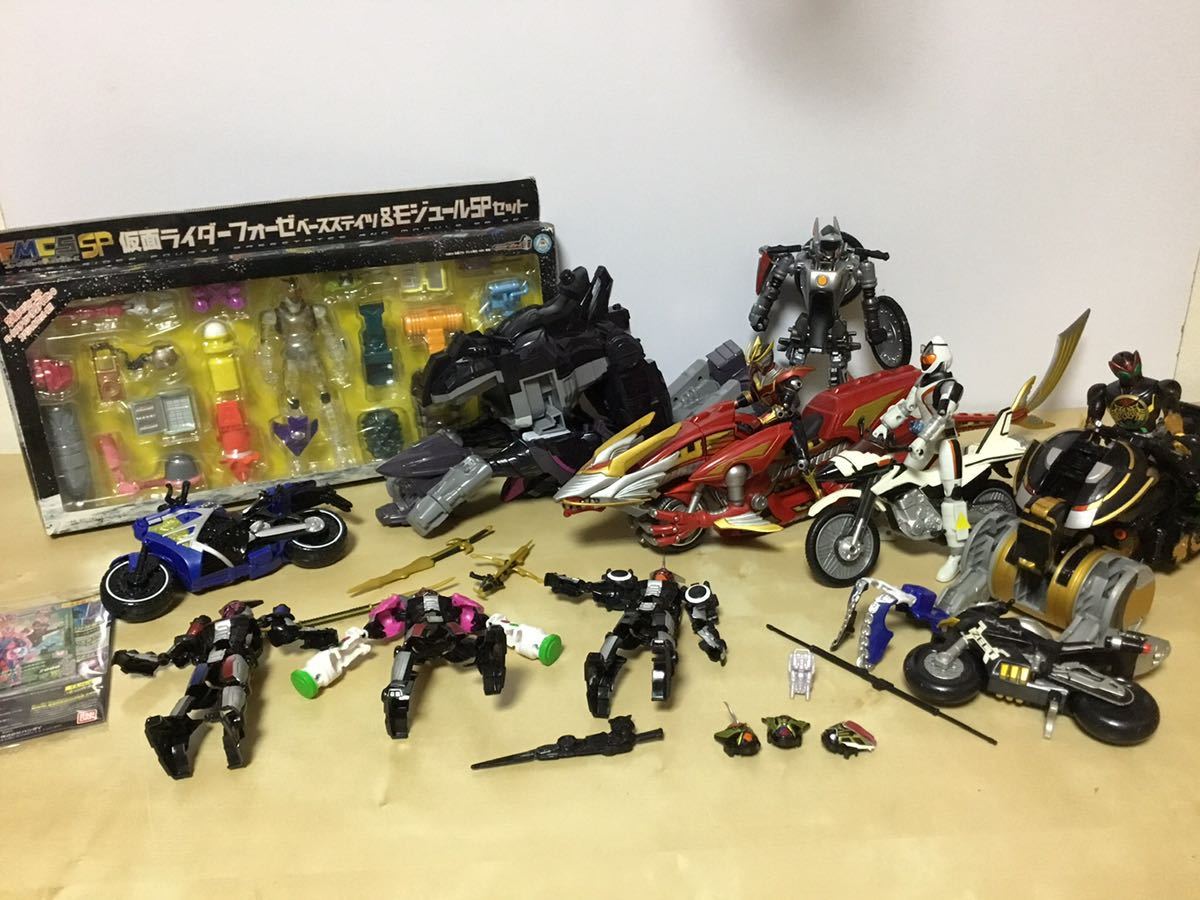 仮面ライダー バイク オーズ ファイズ 龍騎 ジオウ フィギュア フォーゼ ベースステイツ特撮 R K F 平成 おもちゃ モジュールセット その他 売買されたオークション情報 Yahooの商品情報をアーカイブ公開 オークファン Aucfan Com