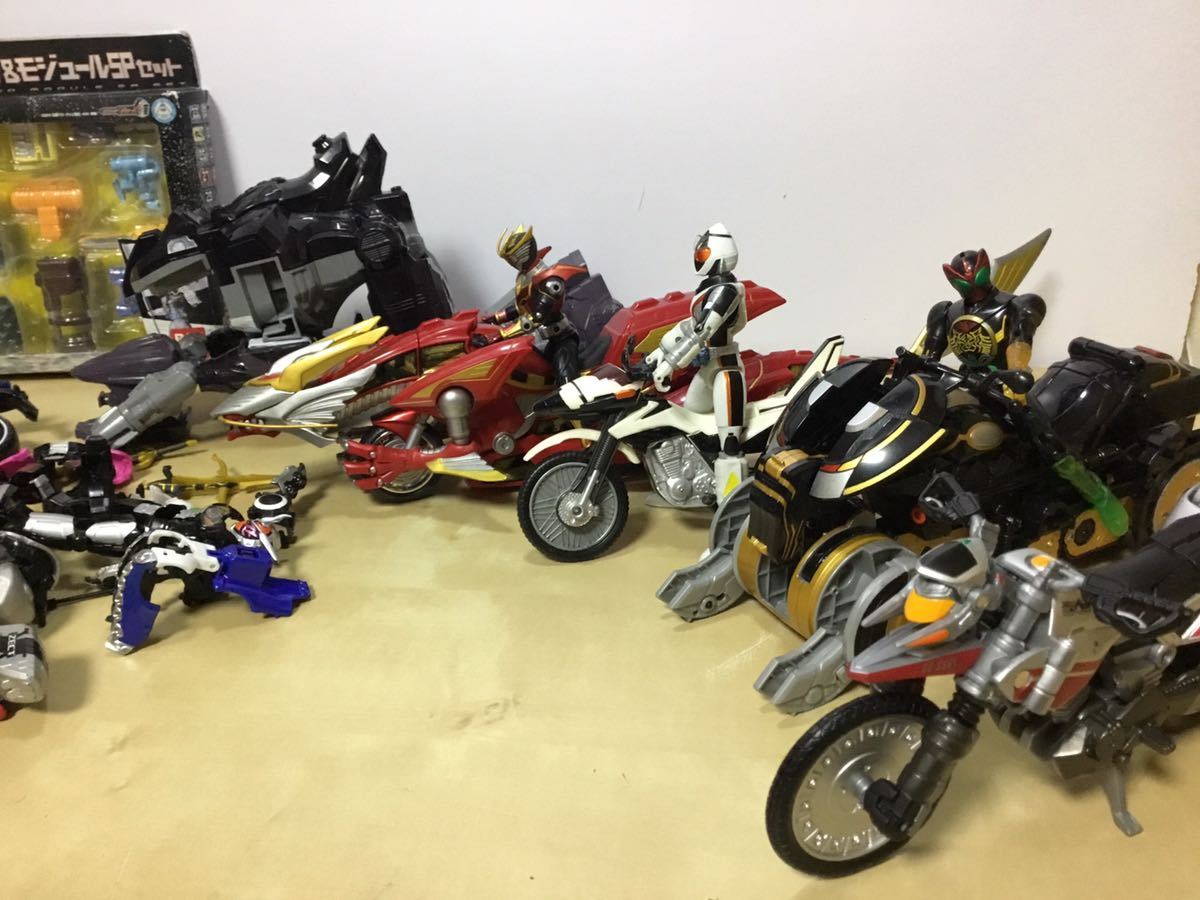 仮面ライダー バイク オーズ ファイズ 龍騎 ジオウ フィギュア フォーゼ ベースステイツ特撮 R K F 平成 おもちゃ モジュールセット その他 売買されたオークション情報 Yahooの商品情報をアーカイブ公開 オークファン Aucfan Com