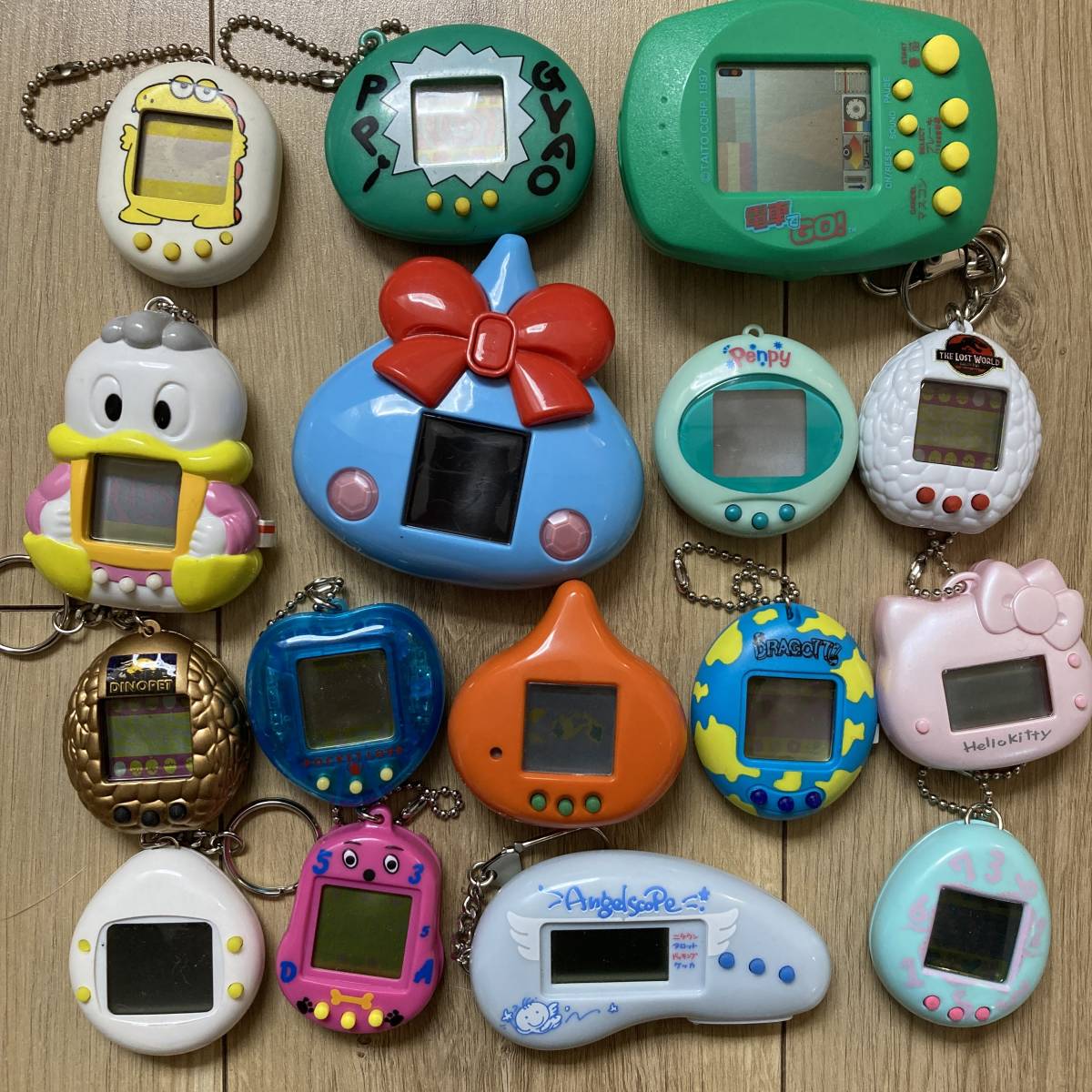 ジャンク あるくん スイコレほっぺちゃん キティめっちゃエステ ペンピィ など 電子玩具 バーチャルペット 大量 まとめ セット たまごっち 売買されたオークション情報 Yahooの商品情報をアーカイブ公開 オークファン Aucfan Com