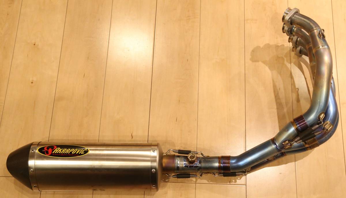 Akrapovic (アクラポヴィッチ) フルエキ・Evolution Line・チタン・YZF