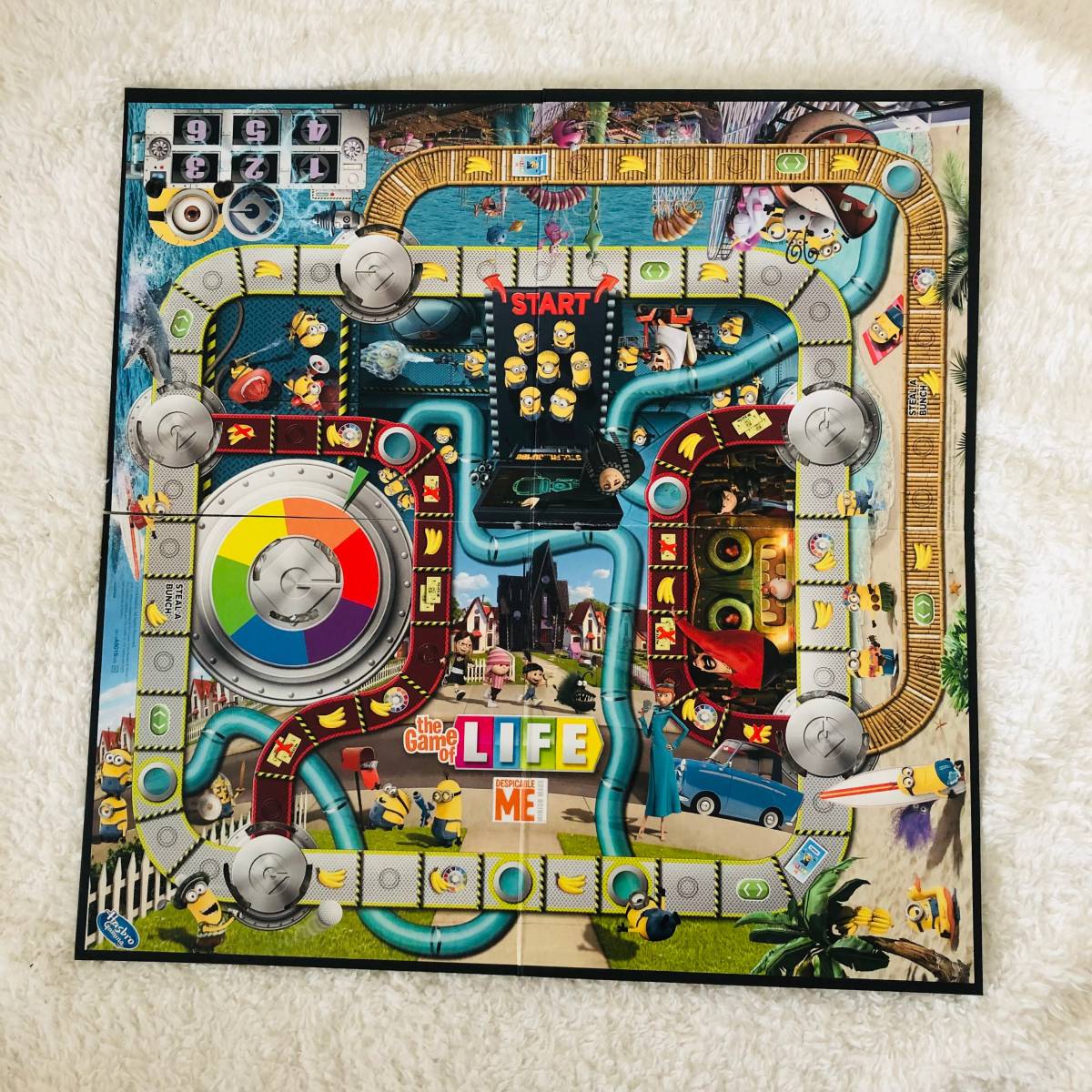 the Game of LIFE MINION English Version ミニオン おもちゃ 人生