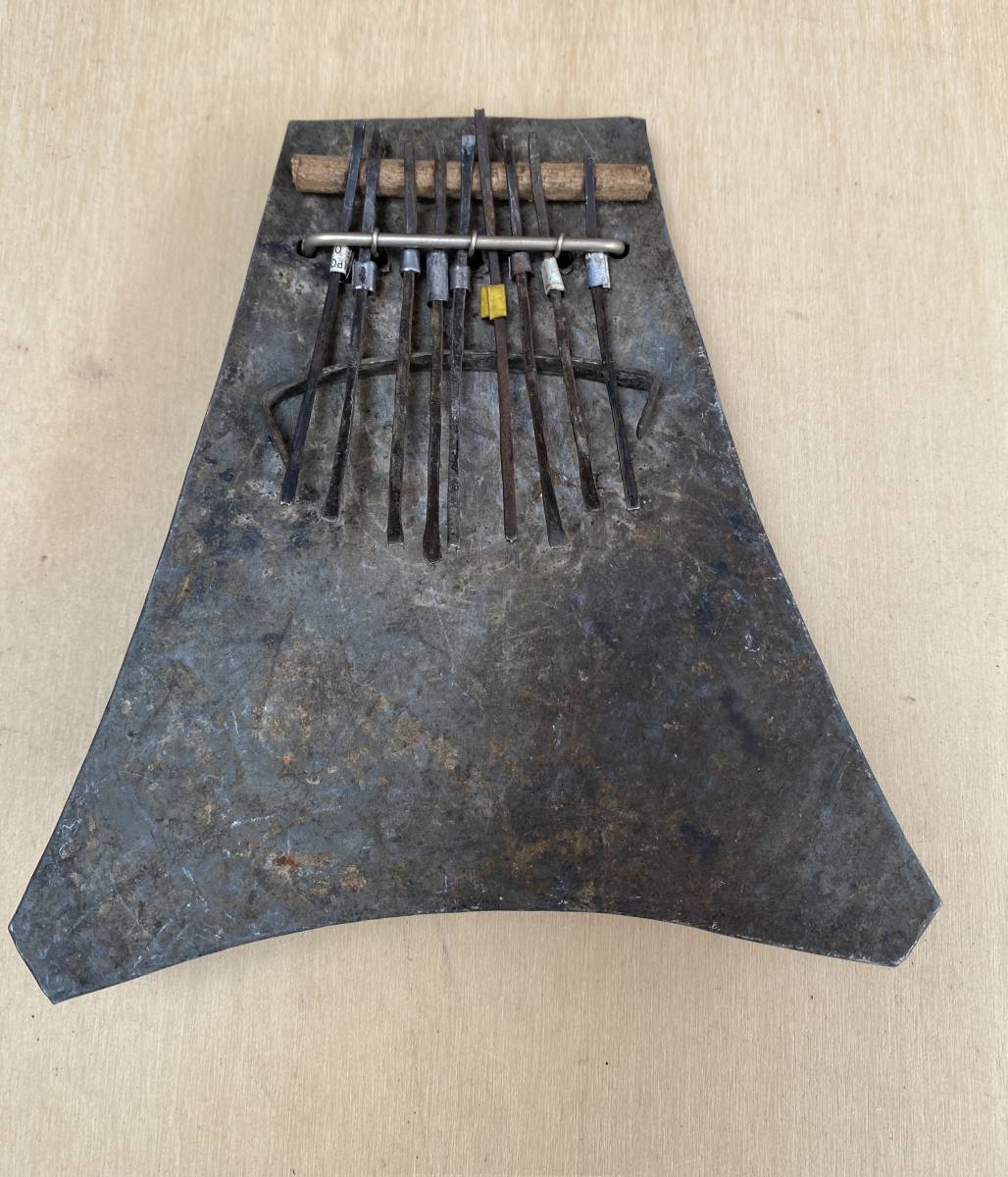 コンゴ 民族楽器 サンザ Mbira 木彫り像トライバルアート アフリカ民族