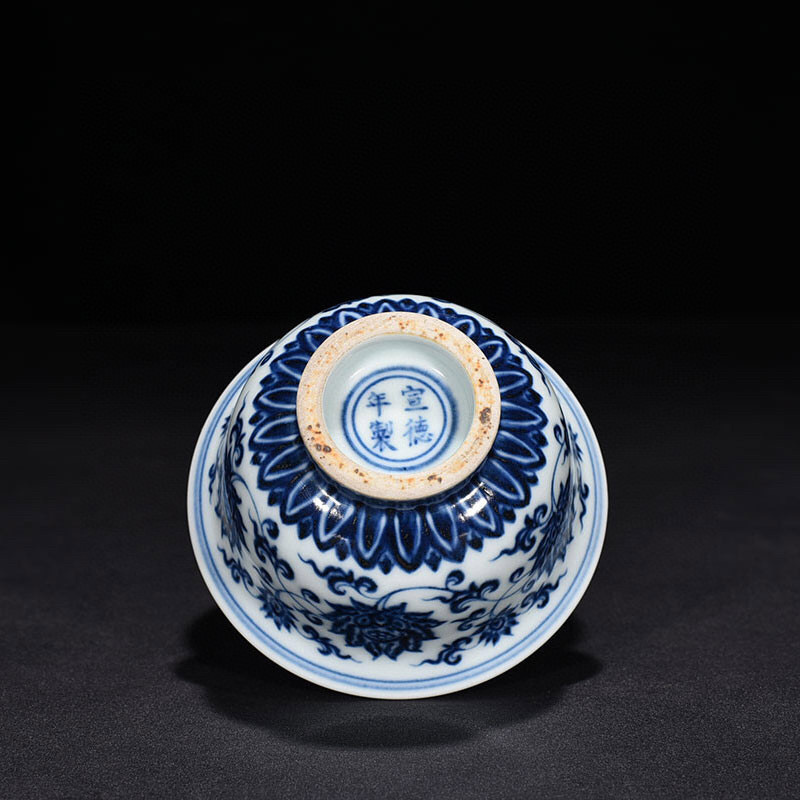 故宫博物院 銀閣中国美術 青花 纏枝蓮花紋 蓋物 旧家蔵出(ZD638) 青花