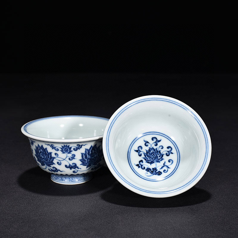 故宫博物院 銀閣中国美術 青花 纏枝蓮花紋 蓋物 旧家蔵出(ZD638) 青花