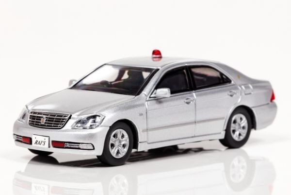 ✨️新品 レイズ64 トヨタクラウン 180系2台 所轄署地域警ら&交通覆面