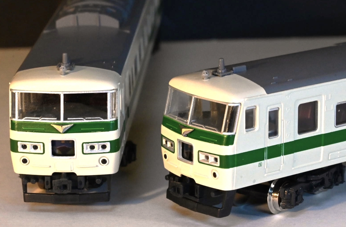 亜鉄社○良品○KATO 品番10-335、185系200番台 新特急