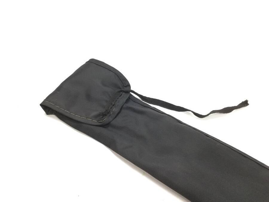 Luckycraft ラッキークラフト エリアマスター Area Master Amr 1l C トラウトロッド 全長 約156cm 竿袋付き 現状品 1ピース 売買されたオークション情報 Yahooの商品情報をアーカイブ公開 オークファン Aucfan Com