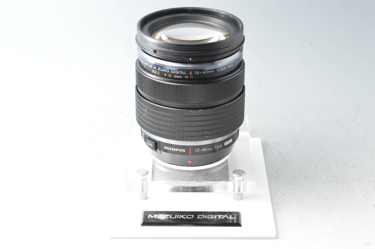 12-40mm ED F2.8 Olympus f⁄2.8 PRO OLYMPUS OM SYSTEM Pro Digital Lens