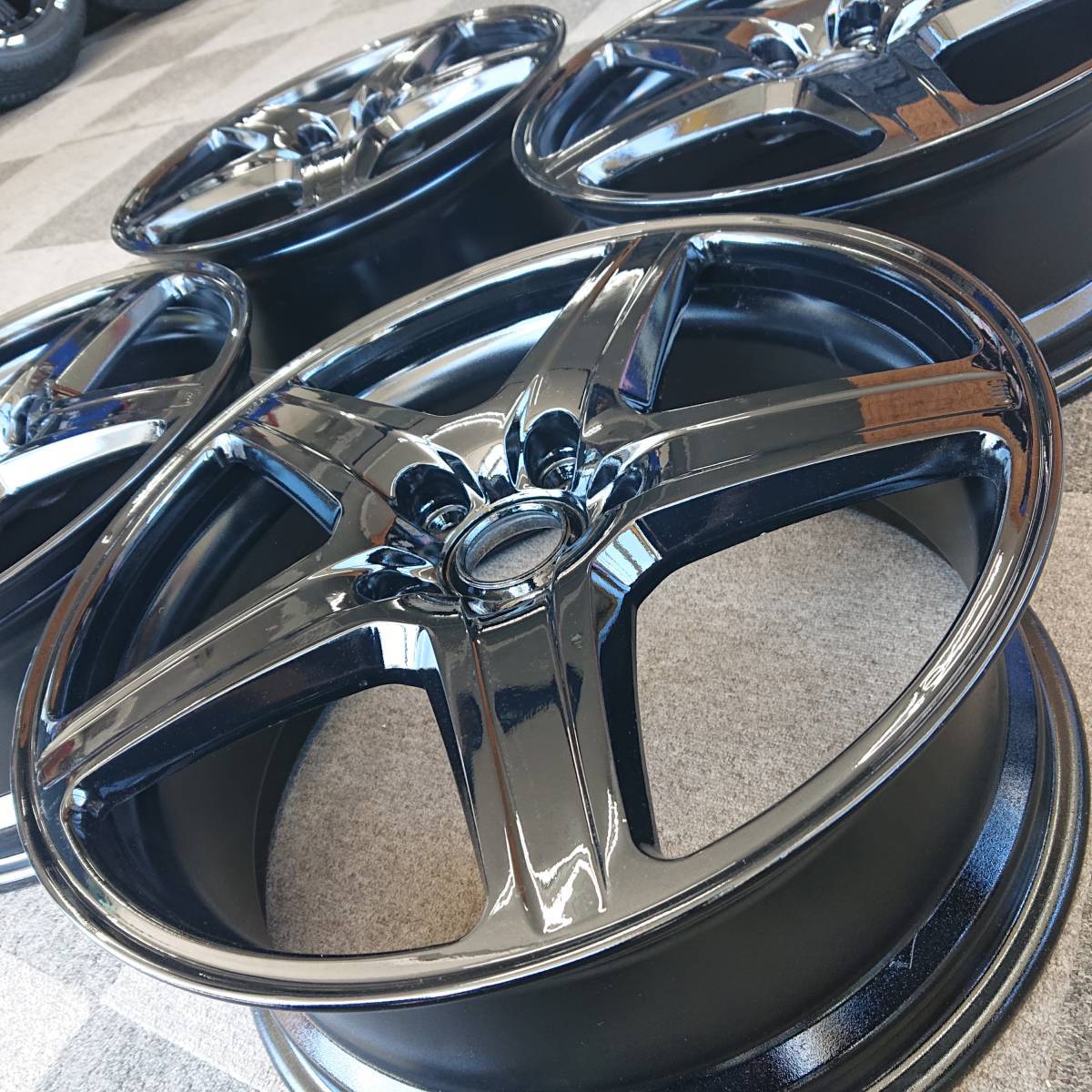 RAYS製 鍛造☆TRD スポーツ T3 18インチ 7.5J IS50 PCD114.3-5H ハブ径
