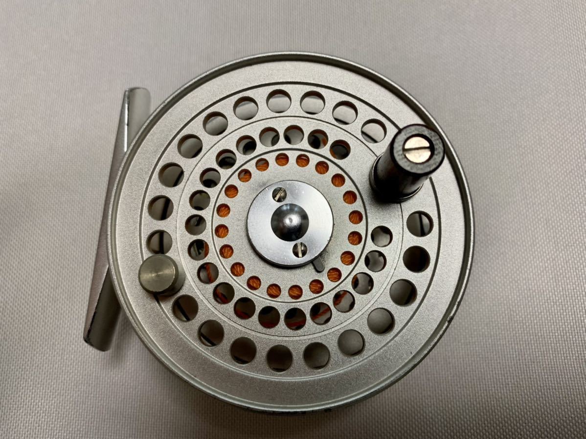 ufmウエダ CANTATA カンタータ 2200 ケース スプール付 ウエダ