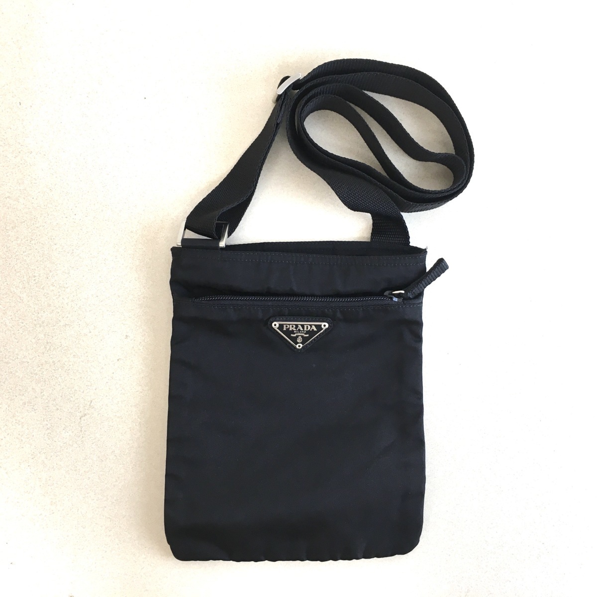 プラダ PRADA ナイロン | ショルダーバッグ ブラック (プラダ) 中古 