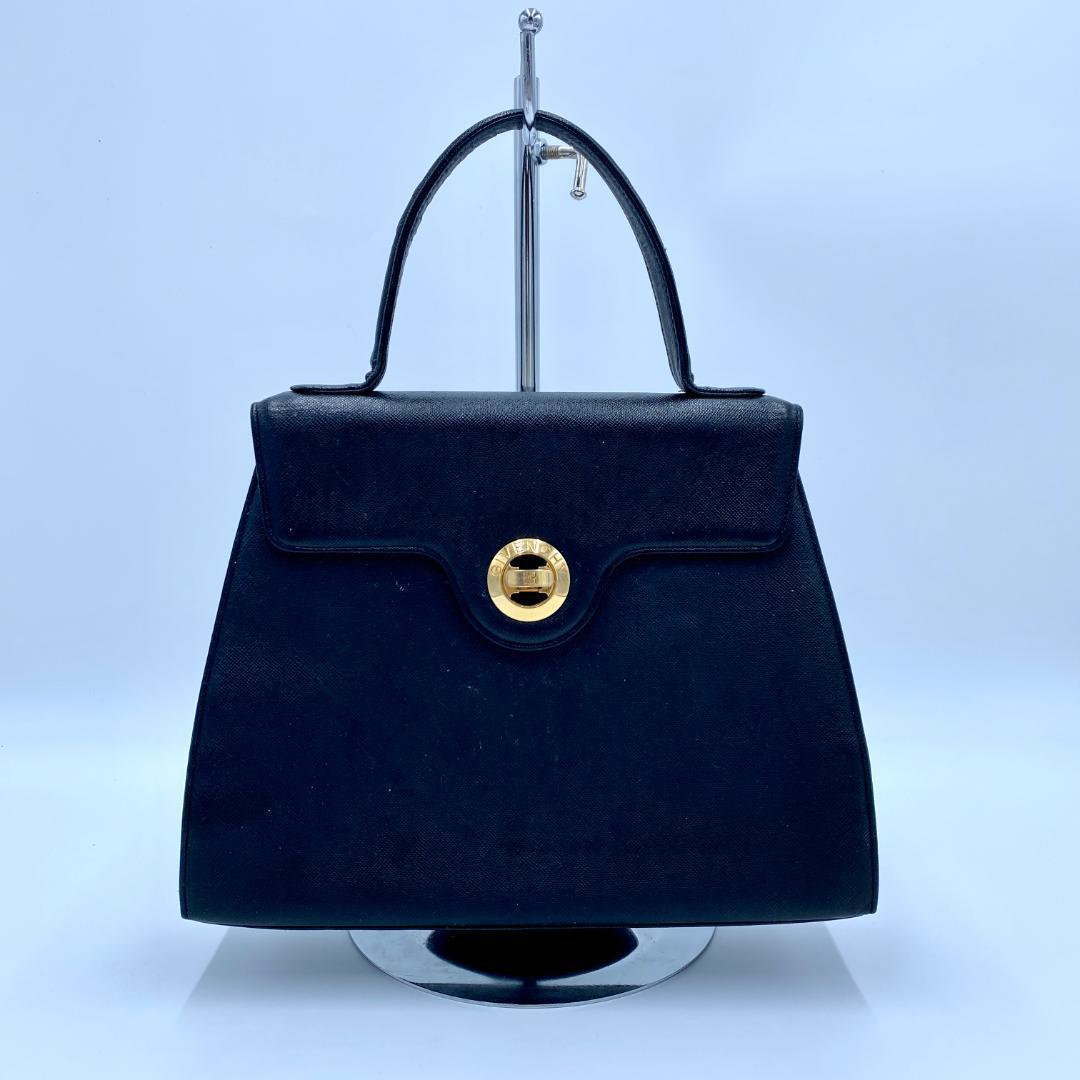 GIVENCHY（ジバンシィ）4Gロゴ ヴィンテージ ショルダーバッグ