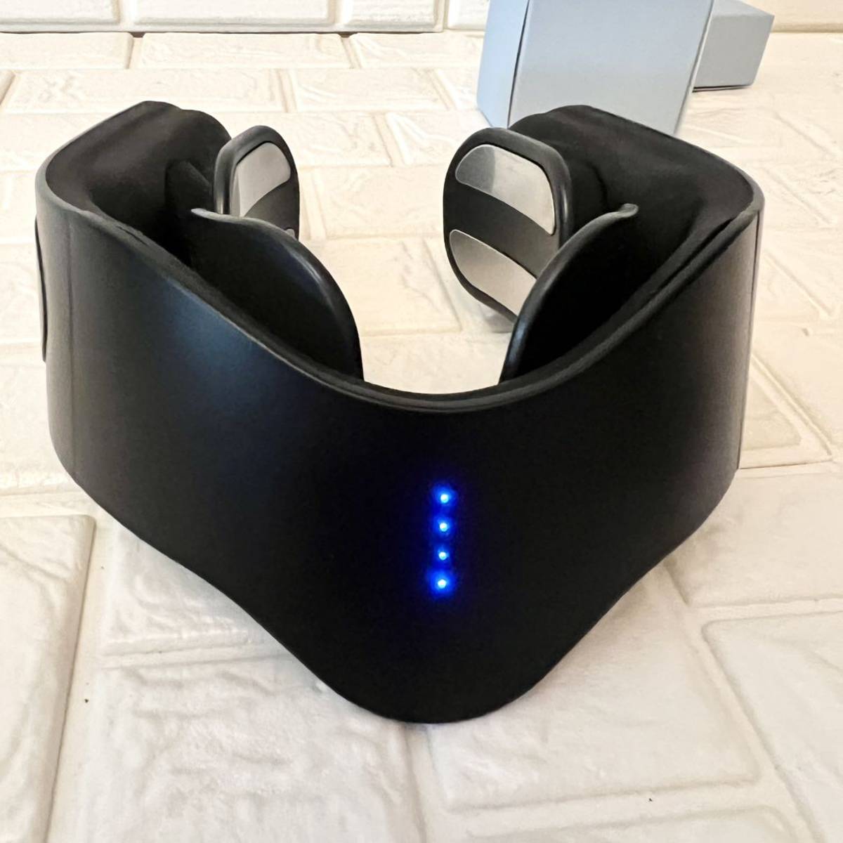 Idn☆ 動作確認済み ヤーマン メディリフト ネック Medi Lift EPN-10