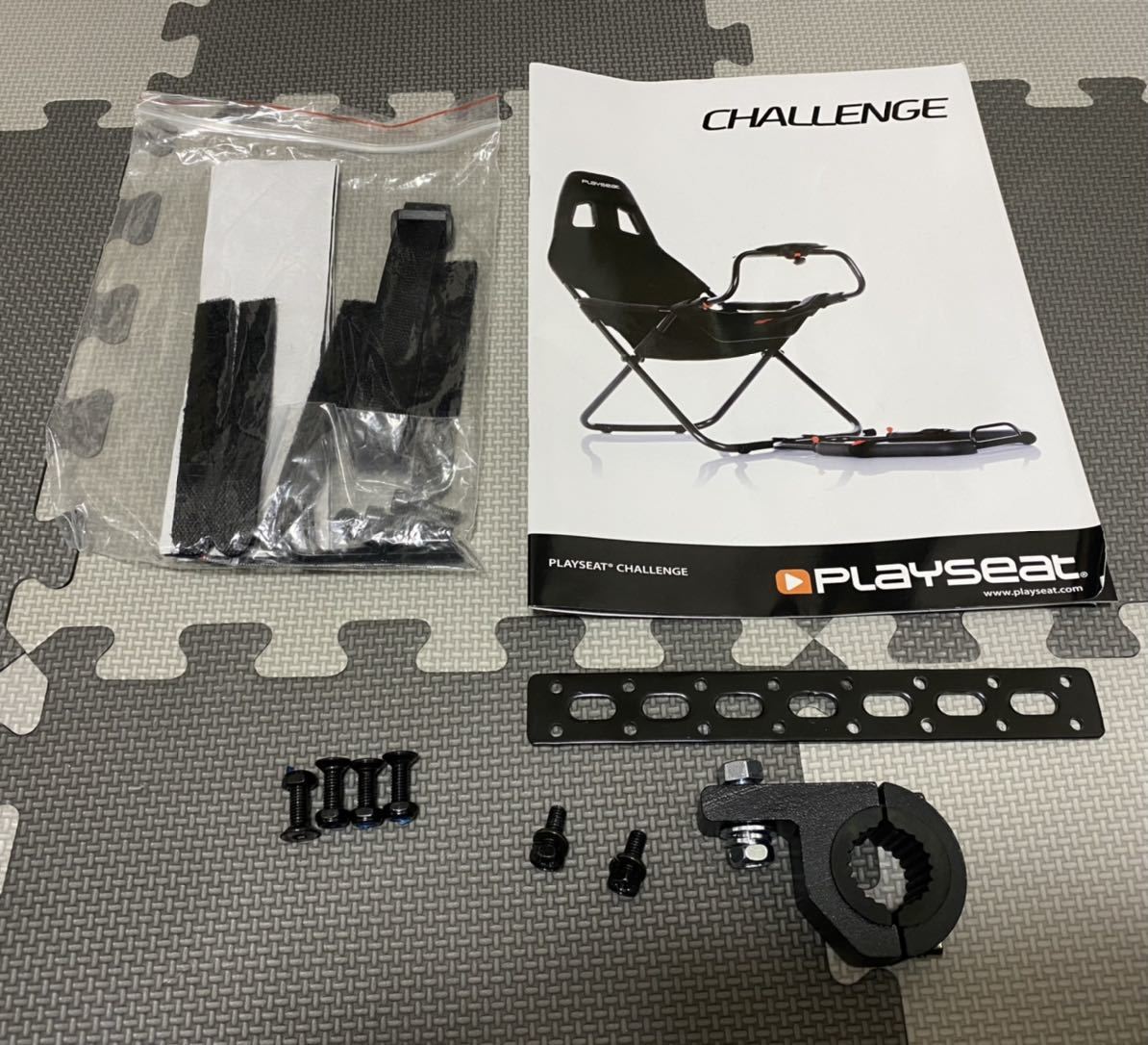 Playseat Challenge プレイシート チャレンジ フロアマット付き 