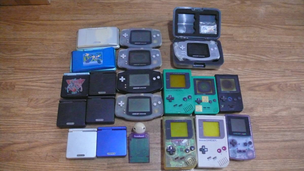 まとめて 色々ゲームボーイアドバンス ジャンク 19台 おもちゃ、ゲーム