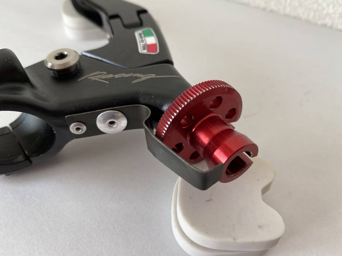 中古品】TWM レーシング 可倒式 ブレーキ クラッチレバー LMD.R.02 LMS 