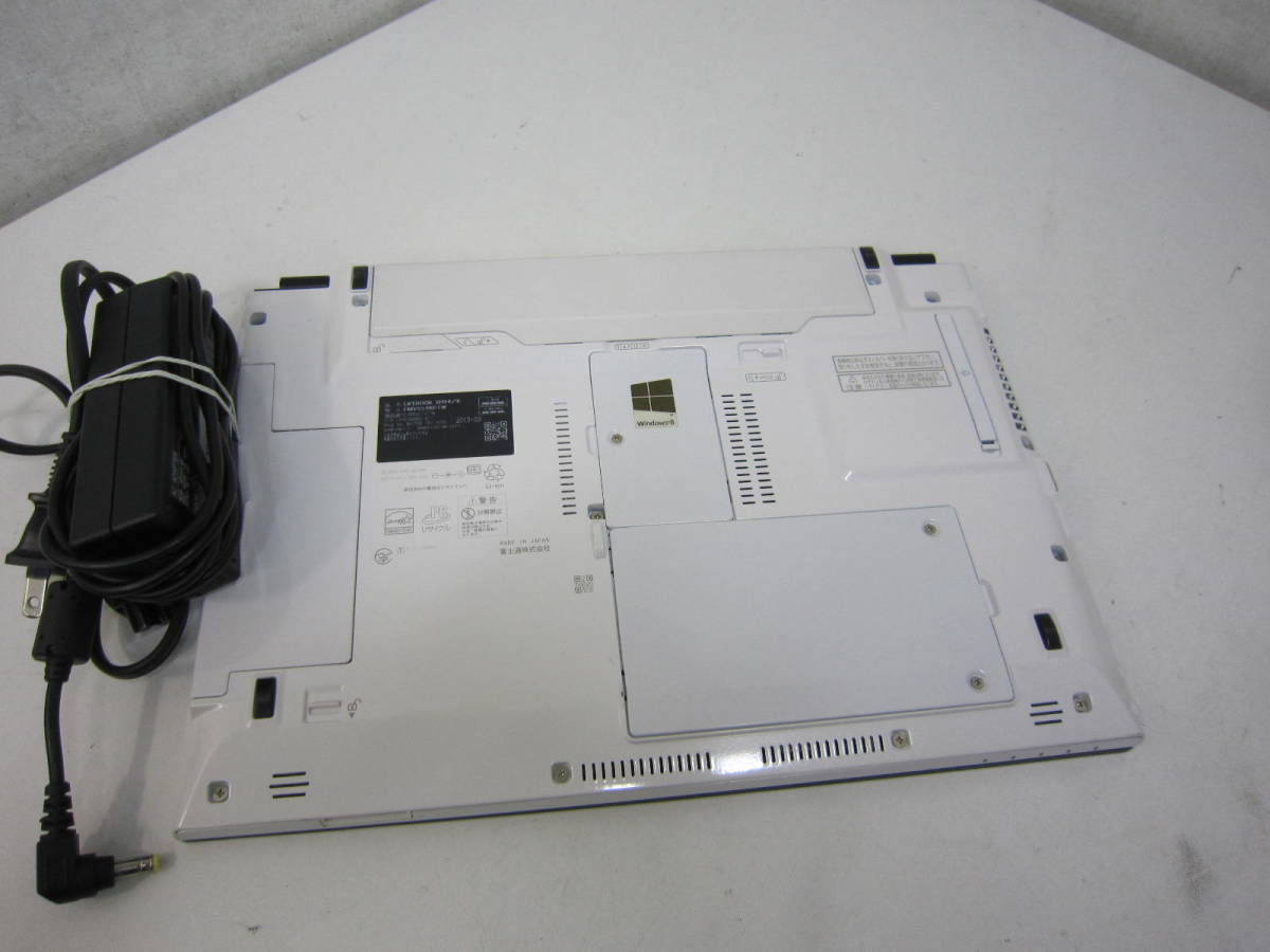 984A☆FUJITSU LIFEBOOK SH54／K FMVS54KD1W Core i5 3230M HDD/無