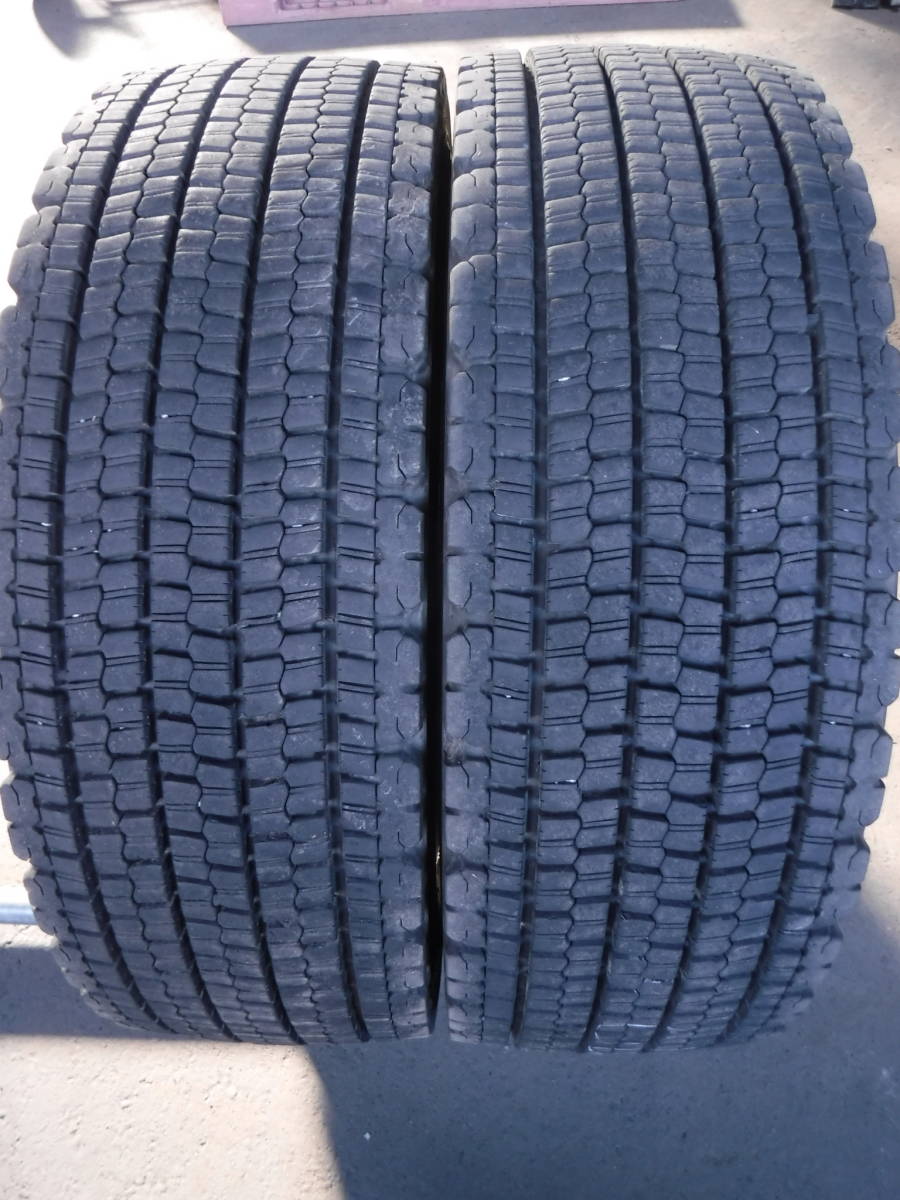 本物保証，爆買い T1474 バリ溝 バリ山 2本SET価格 11/70R22.5 14PR ブリヂストン BS W900 スタッドレス 冬 11/70-22.5 11/70/22.5 TB トラック バス(タイヤ)｜売買されたオークション情報、yahooの商品情報をアーカイブ公開 - オ タイヤ