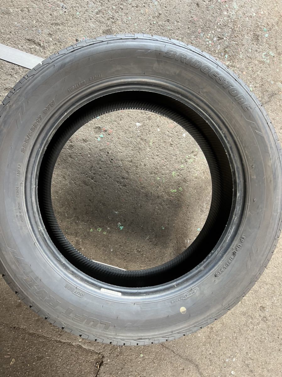 バリ山！ブリジストンLUFT-RV2/225/55/17/2020年/2本セット セルシオ アルファード等 LUFT ルフト ブリヂストン TIRE RV-1 BRIDGESTONE（ブリヂストン）