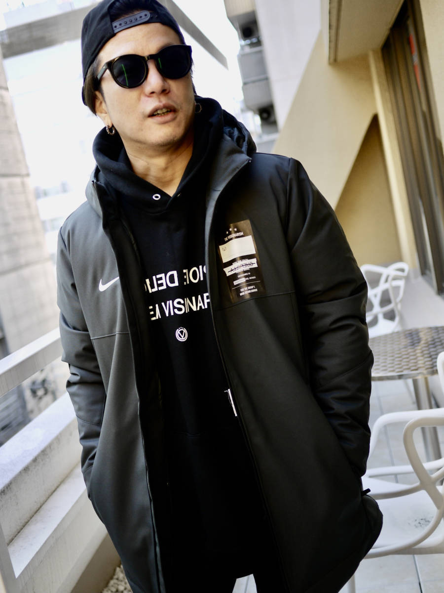 L/NIKE DOUBLE ZIP 