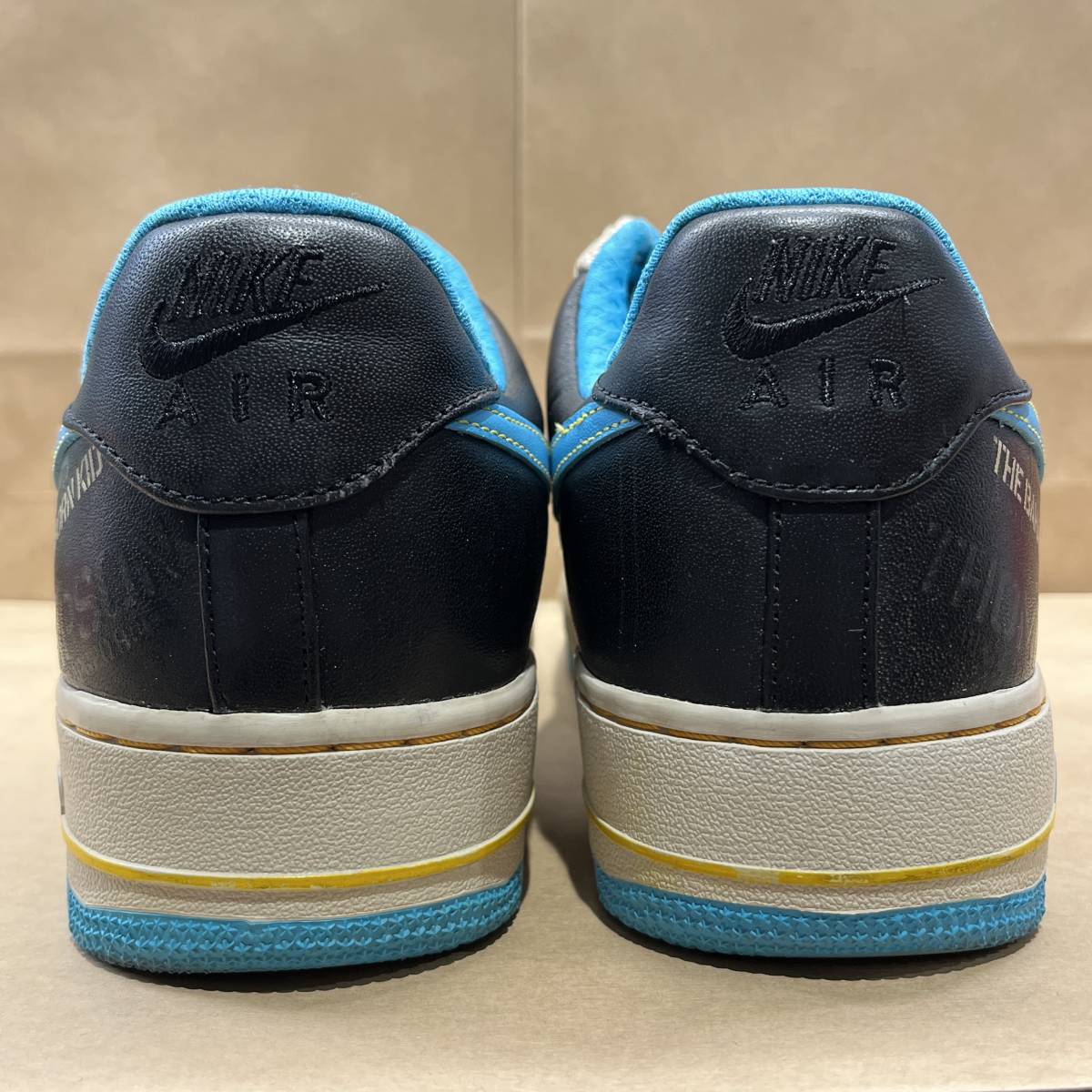 あくまで 新品 Thompson キッズ ベビー Suyyk M ナイキ スニーカー エアフォース ゴールド