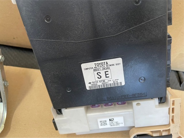 ノア 80系（ECU｜電子パーツ）：パーツ<車用品<車用品 2026年最新Yahoo!オークション ヴォクシー | -ノア 80(コンピュータ)の 80（ECU｜電子パーツ）：パーツ<車用品<車用品 -azrノア(コンピュータ)の中古品 ZRR85Gの中古車を探すならグーネット ノア（ECU｜電子パーツ）：パーツ<車用品<車用品 エンジン zrr80 トヨタ エンジンスターターの通販 ハイブリッド・80系