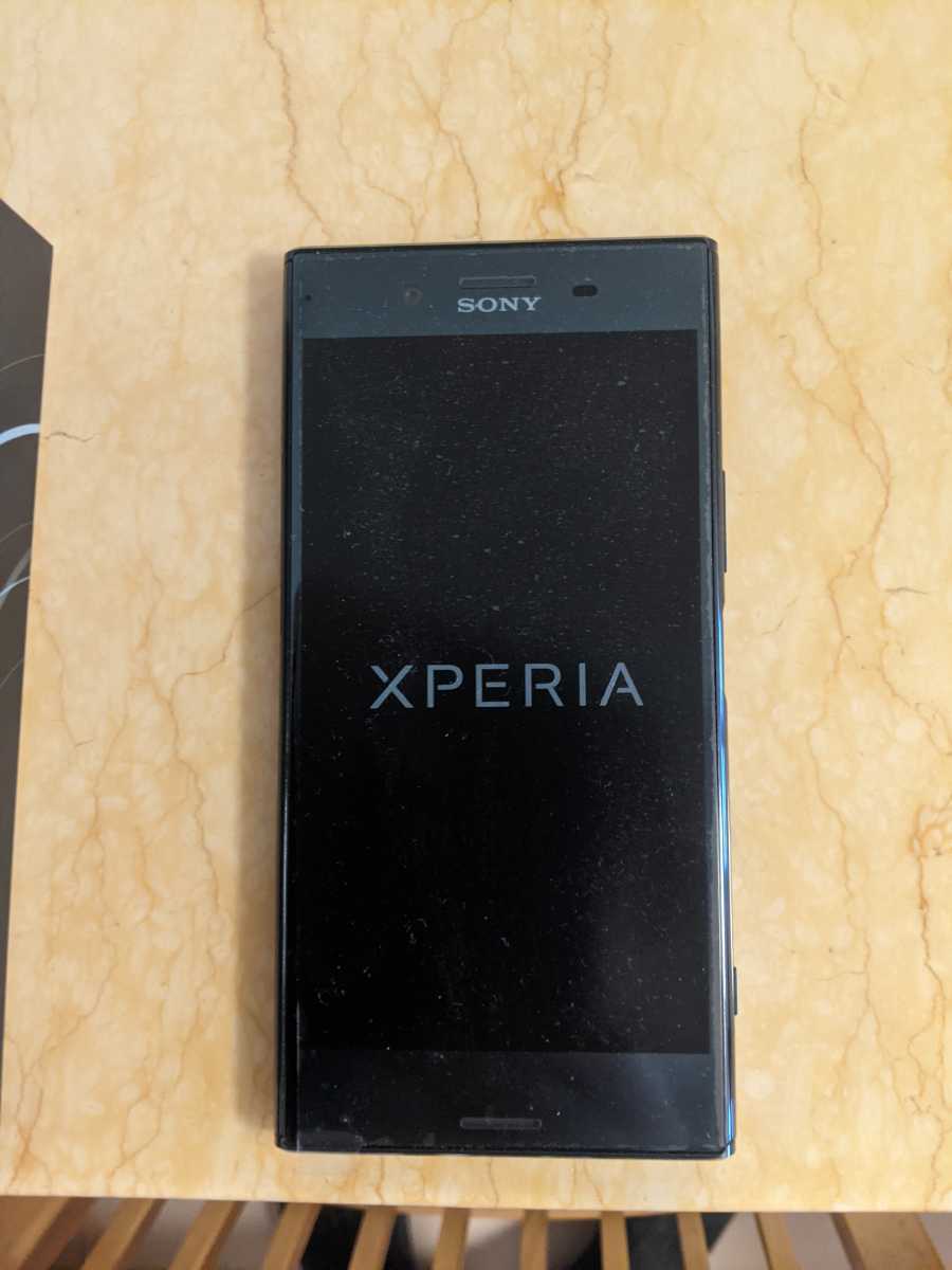 Xperia XZ Premium SIMロック解除 携帯電話、スマートフォン ムスビー