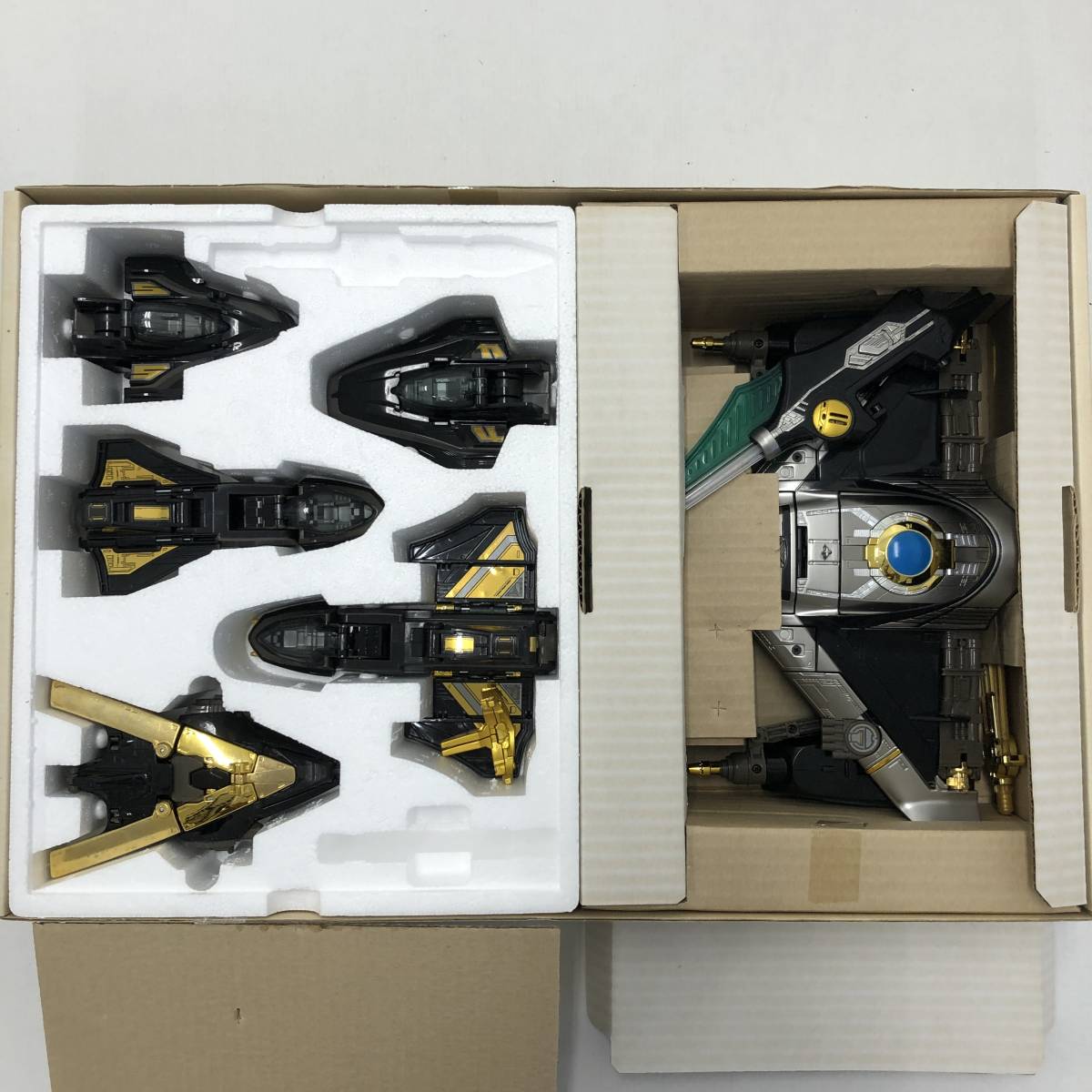 BANDAI 未来戦隊タイムレンジャー DXブラックフォーメーション