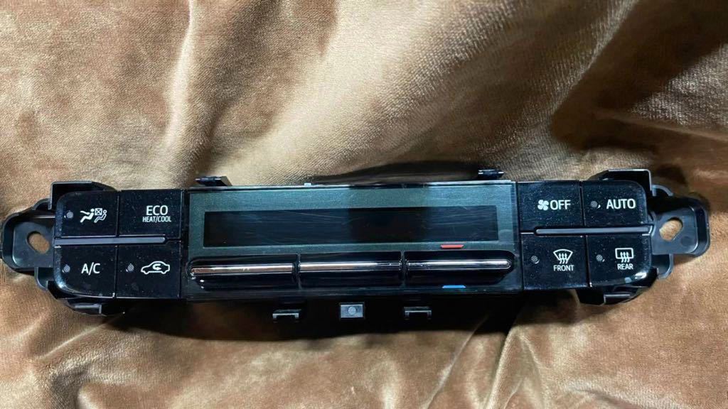 ZVW50 50プリウス 前期 後期 LED打ち替え済み エアコンパネル