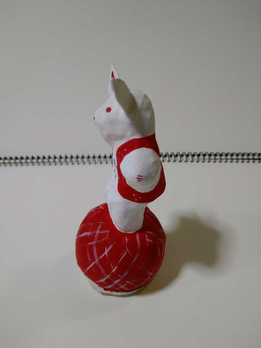 郷土玩具 山形張子 玉乗り兎 玉乗りうざぎ 鞠乗り兎 岩城人形店 日本人形 売買されたオークション情報 Yahooの商品情報をアーカイブ公開 オークファン Aucfan Com