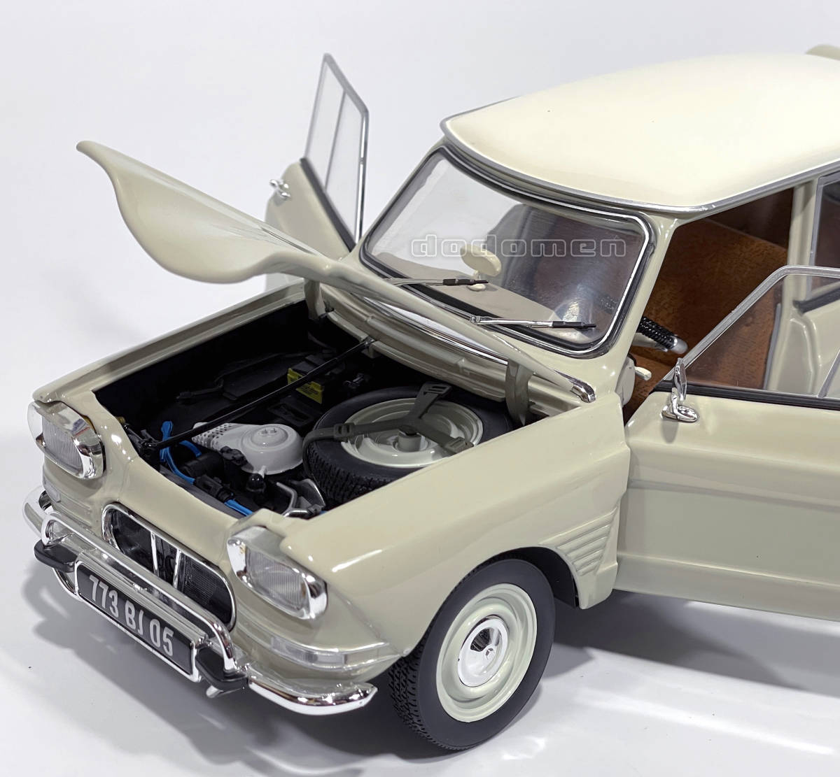 1/18 Norev Citroen Ami 6 1965年 ノレブ シトロエン アミ6 ベージュ