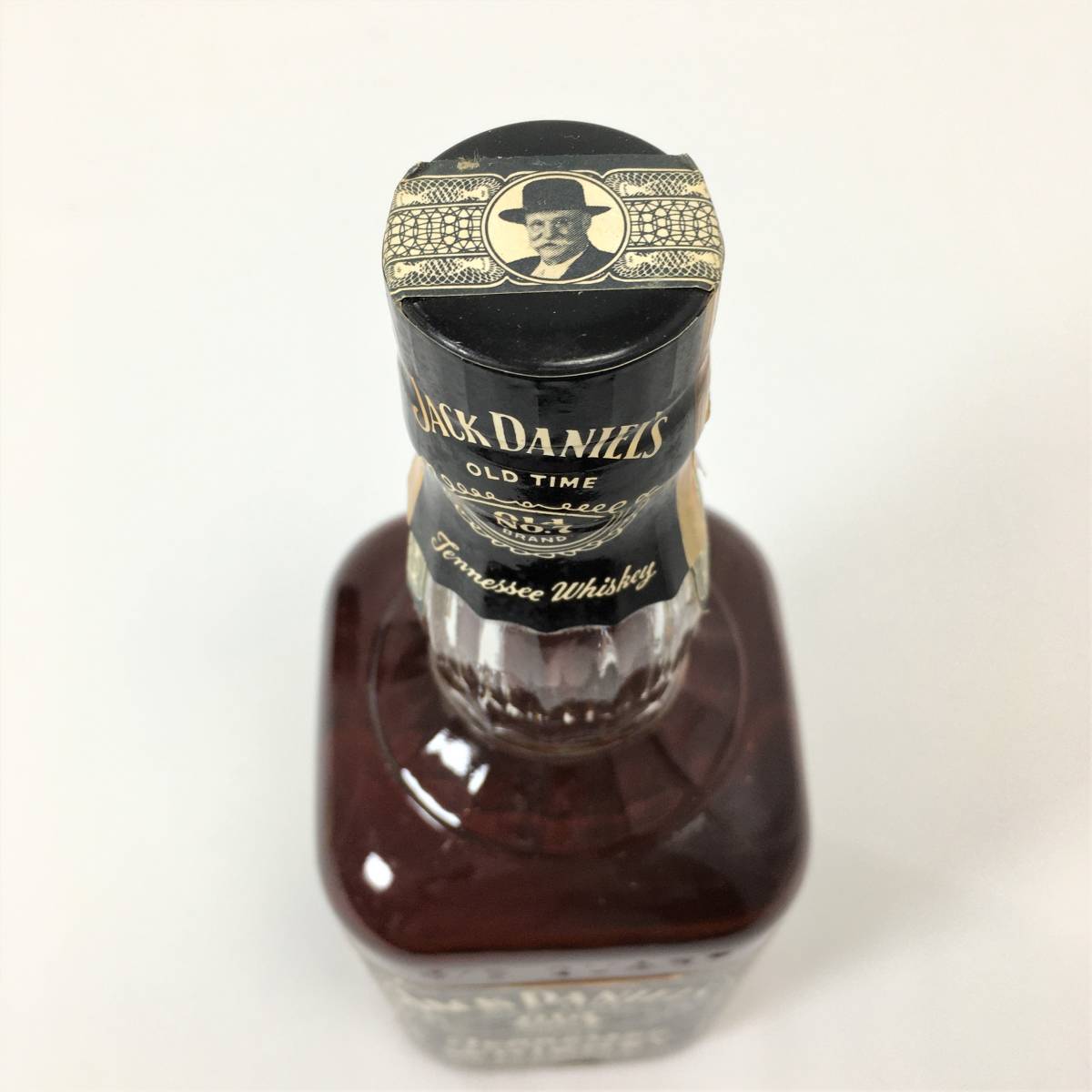 特価】ジャックダニエル Old No.7 旧ラベル 古酒 4/5QUART Amazon.co