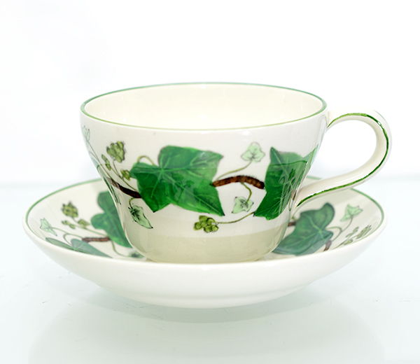 WDDGWOOD ナポレオンアイビー　大皿32cm ナポレオンアイビー ウェッジウッド Wedgwood カップ&ソーサー