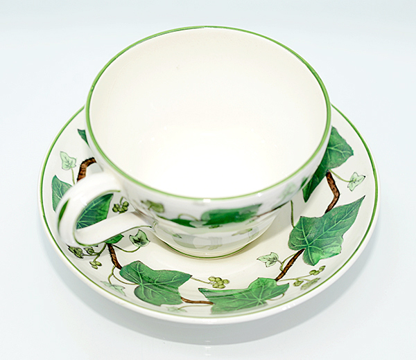 ナポレオンアイビー ウェッジウッド Wedgwood カップ&ソーサー
