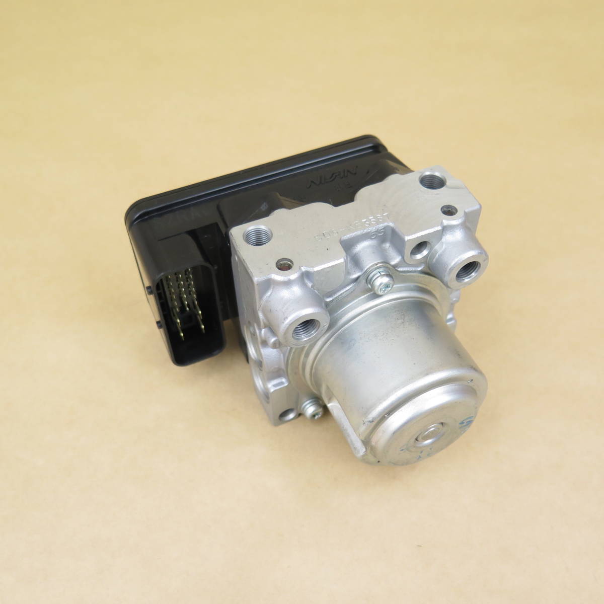 GSR400 ABS GK7EA 純正 ABSアクチュエーター ABSユニット スズキ