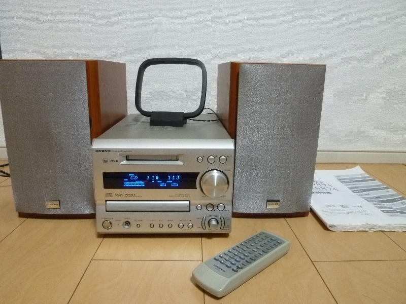 中古】ONKYO オンキョー FR-SX7A CD/MDチューナーアンプシステム