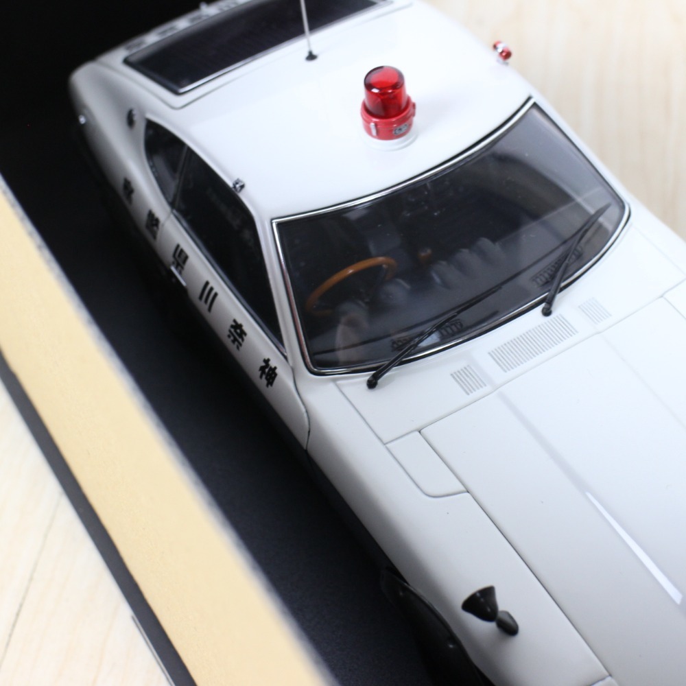 KYOSHO 京商 1:18 SCALE 日産 フェアレディ 240ZG【中古】 KYOSHO DIE