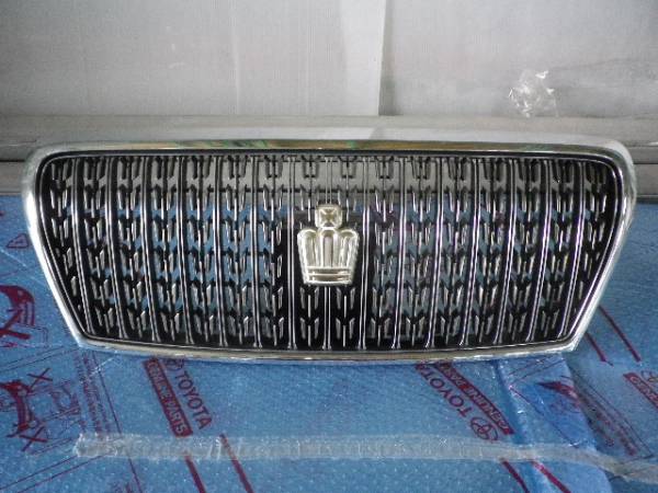 R1-1　トヨタクラウンマジェスタ[UZS171]　フロントグリル 中古_1