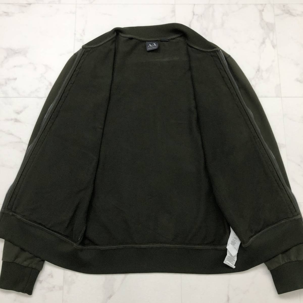 シンプルな高級感☆アルマーニエクスチェンジ【ARMANI EXCHANGE】MA-1 