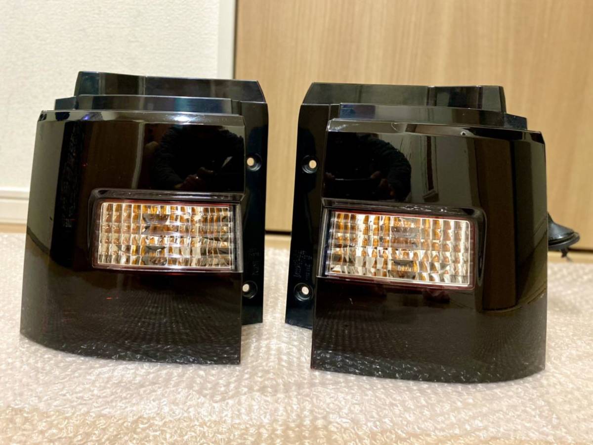 デリカ 左右セット 純正テールランプ D5 CV5W CV1W CV4W CV2W デリカD