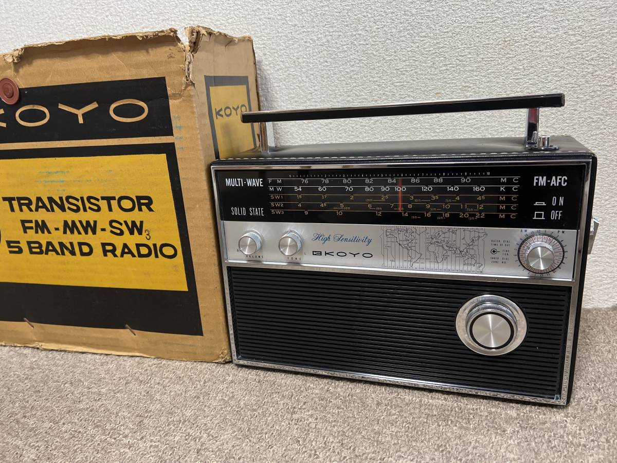 □t1060 現状品☆SONY ソニー TFM-2000F ラジオ 6バンド BCLラジオ