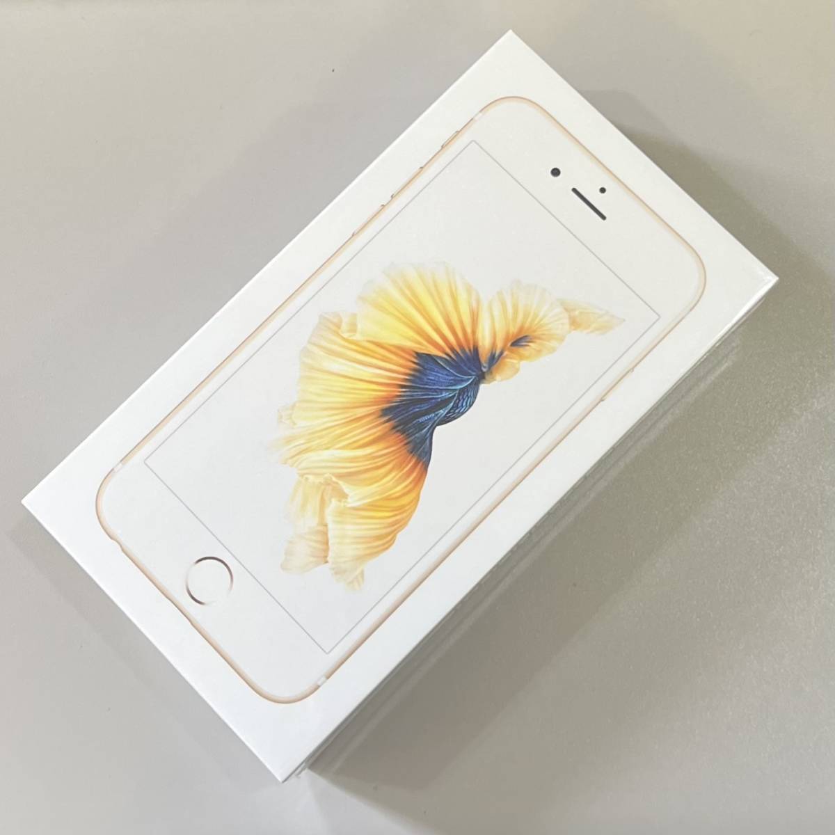 新品未開封】SIMフリー iPhone 6s 32GB ゴールド 利用制限〇 MN112J/A 