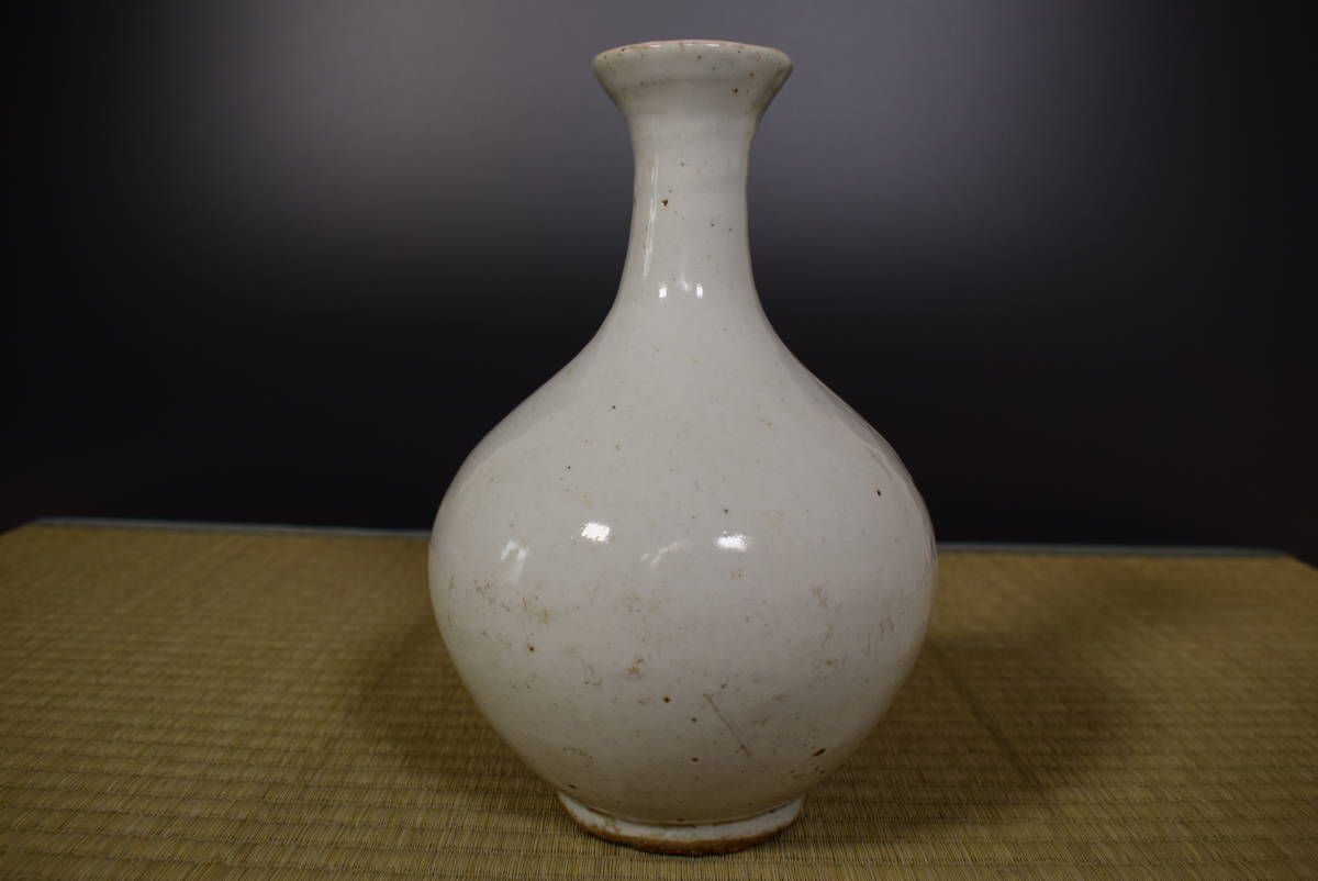 和】古美術収集家買出品 朝鮮古玩 李朝 李朝白磁花生花瓶