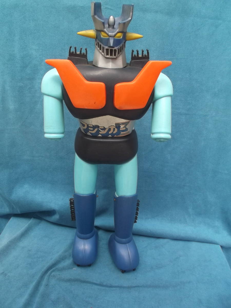 もうこの「ロボットヒーローの部位欠損の悲壮感による美学」が 