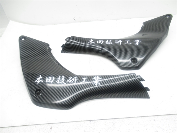 G2R4-0413 ホンダ ホーネット250 サイドカバー カウル カーボン G2R4-0413 ホンダ ホーネット250 サイドカバー カウル カーボン