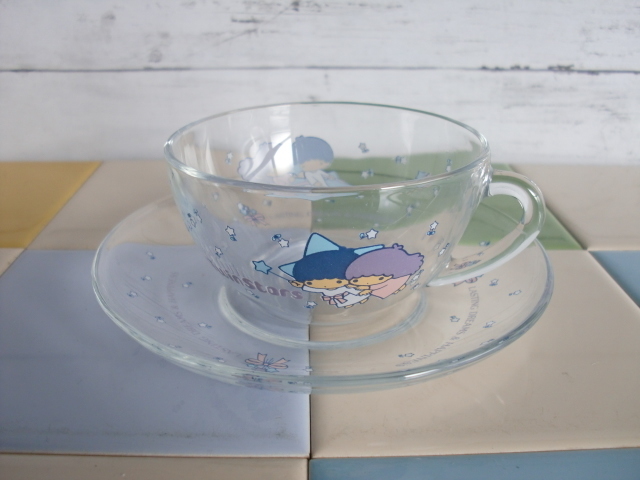 Sanrio Little Twin Stars サンリオ 可愛いキキララのカップ ソーサー1客 Arcoroc France アルコロック リトルツインスターズ 昭和レトロ リトルツインスターズ 売買されたオークション情報 Yahooの商品情報をアーカイブ公開 オークファン Aucfan Com