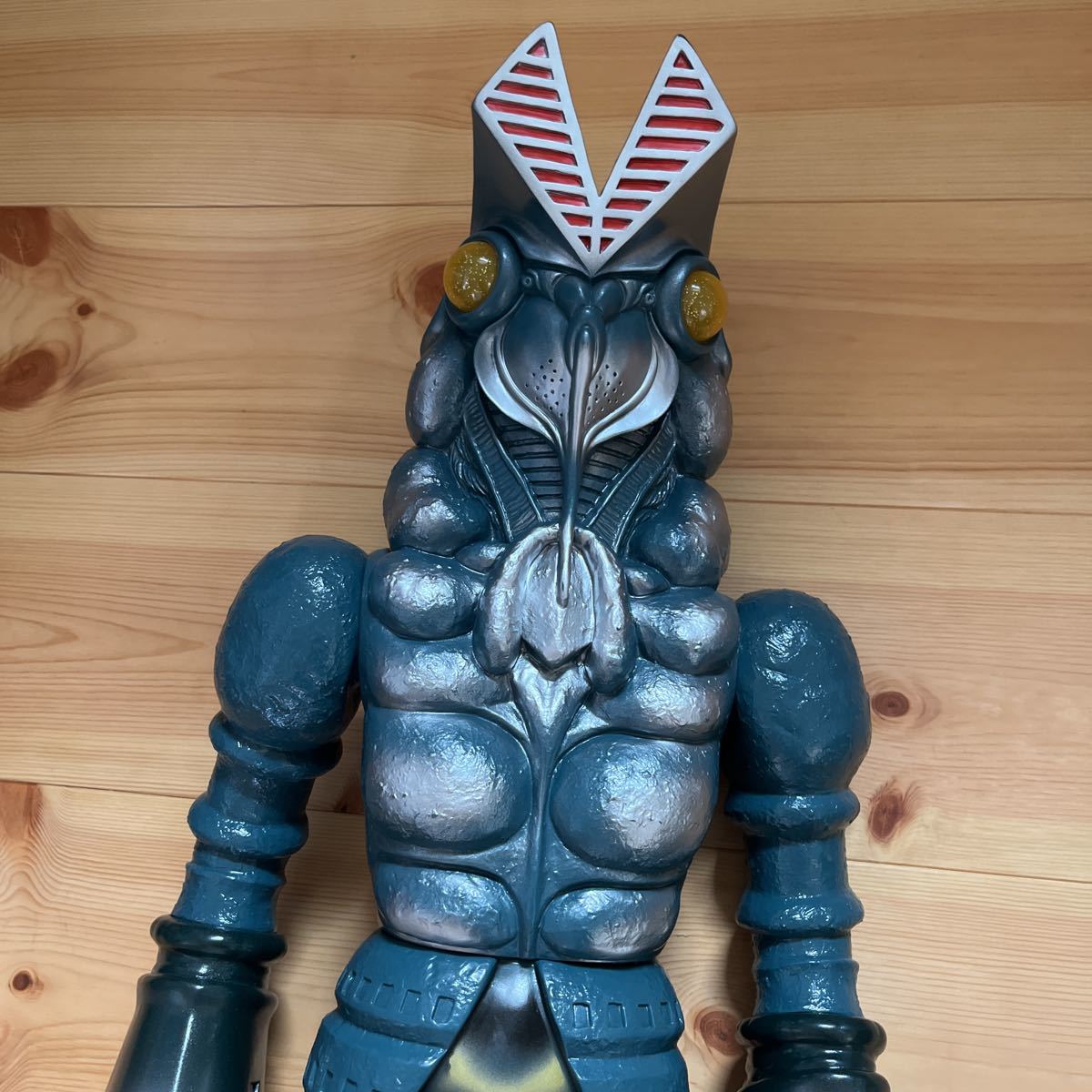 ジャイアントスケール バルタン星人 フィギュア バンダイ BANDAI