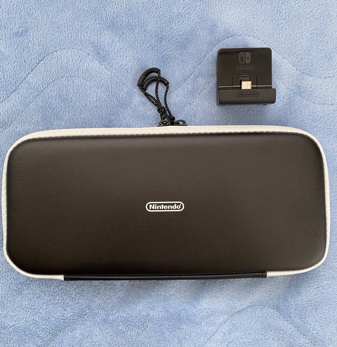 美品】Nintendo Switch 有機Elモデル Joy-Con (L)/(R) ホワイト 