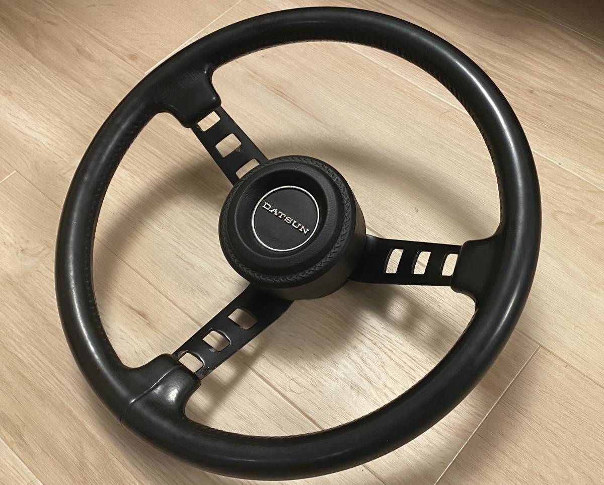 ダットサン コンペハンドル 当時物 DATSUN ハンドル ダッツンコンペ 当時物純正品 当時物ダットサンコンペ